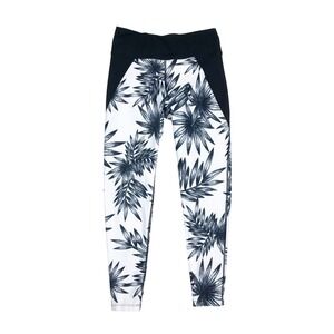 Betsey Johnson Performance Black White Floral Workout Capri Leggings Size Small
